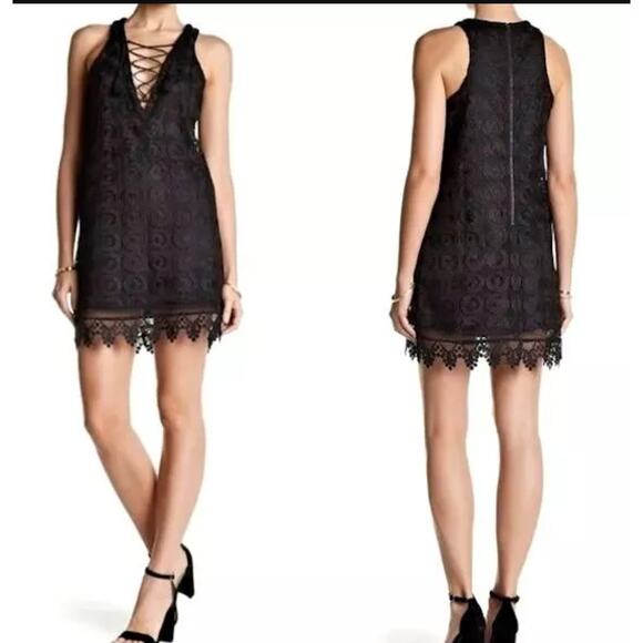 Lovers & Friends Escape Black Lace Up Crochet Mini Shift Dress Size Small - Picture 3 of 9